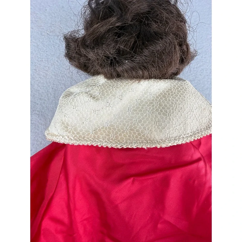 Vintage Madame Alexander Snow White Doll Red Blue Yellow‎ Cape Princess Outfit